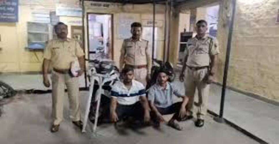 कोटा में वन विभाग और ग्रामीणों के बीच झड़प, थाना परिसर के बाहर हंगामा, 3 पुलिसकर्मी व 2 वनकर्मी घायल