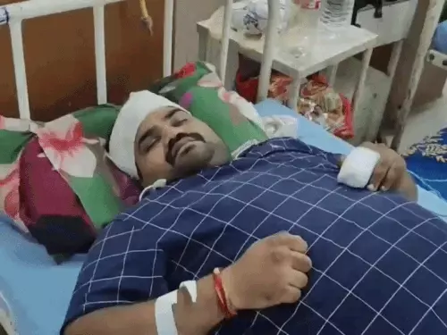 अलवर में स्कूल प्रिंसिपल पर टेलर का हमला: कैंची से किया वार, इलेक्ट्रिक ग्राइंडर से उंगली काटने का आरोप