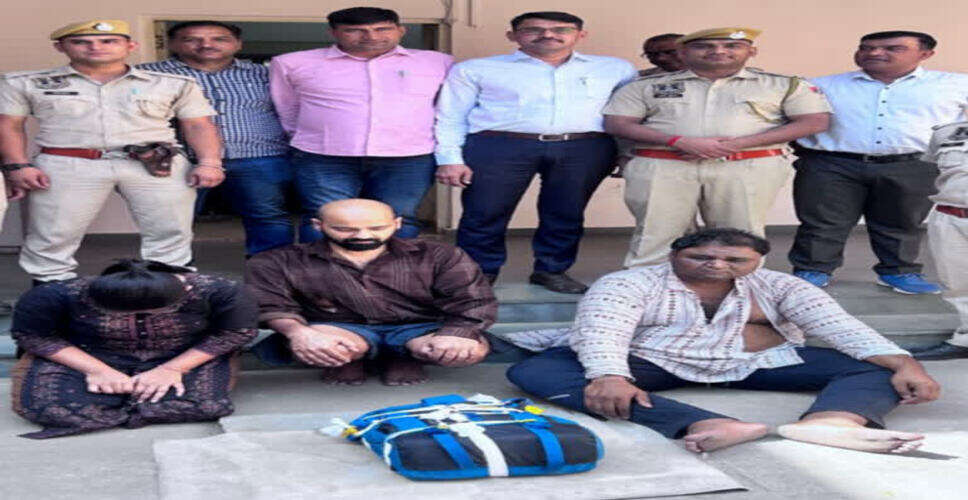 जयपुर में 17 सेकंड में 4.23 लाख के गहने लूटने वाला आरोपी गिरफ्तार, तीन बदमाश दबोचे