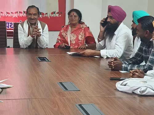 बीकानेर में किसान संघ का शिष्टमंडल मिला भाजपा नेताओं से, किसानों की समस्याओं पर की चर्चा