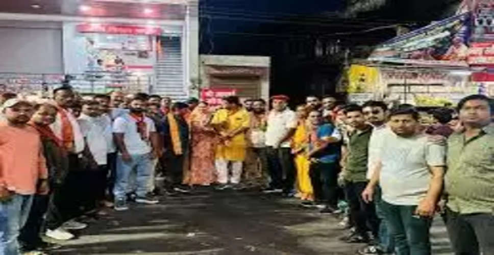 Churu जिले में भाजपा कार्यकर्ताओं ने आतिशबाजी कर मनाया जश्न