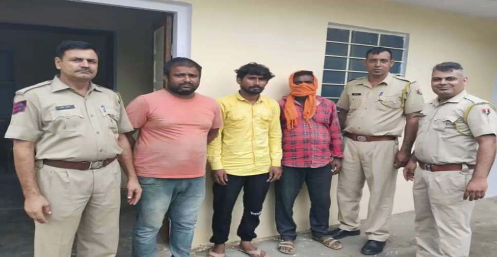 Jhunjhunu बिजली चोरी विरोधी पुलिस ने एक साल से फरार तीन आरोपियों को दबोचा 