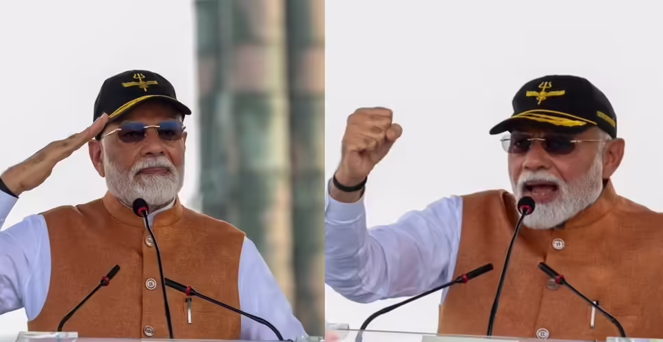 आदमपुर एयरबेस से&nbsp;पीएम मोदी का बड़ा बयान,&nbsp;S-400 का शक्ति प्रदर्शन करते हुए पाकिस्तान को दि सीधी-सीधी चेतावनी&nbsp;