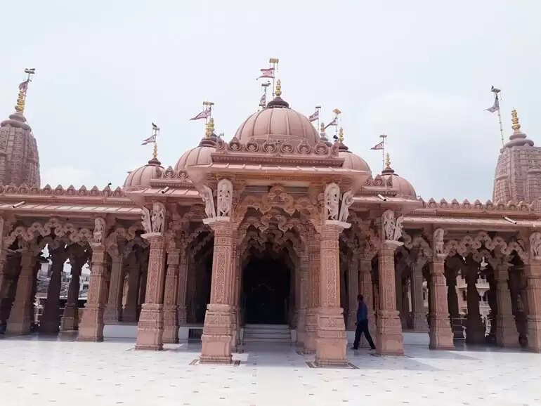 about jaipur akshardham temple, What is the history of Akshardham Temple in Jaipur, What is special about Akshardham Temple, Which God is in Akshardham Temple Jaipur, Is phone allowed in Akshardham Temple Jaipur